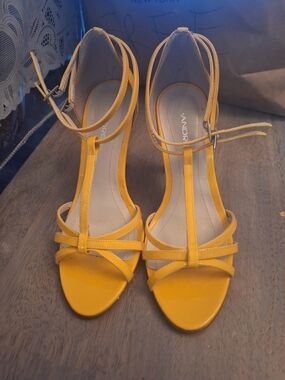 Yellow T-Strap Ankle Strap Sandals - Women's